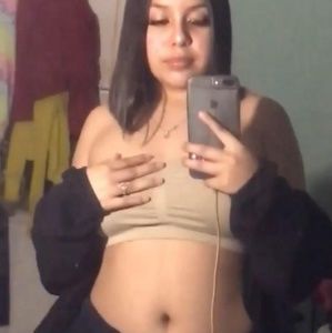 Meet your Posher, Fatima